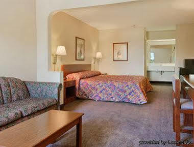 Carolina Inn Of Lake Norman Mooresville Habitación foto